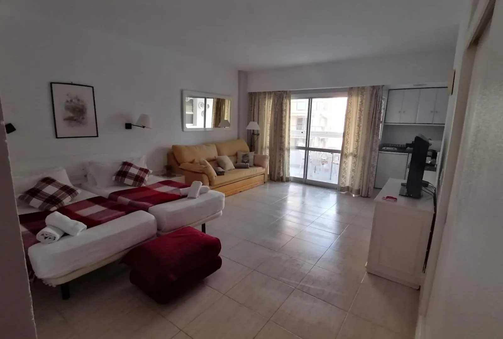 Apartment Flat In Fuengirola Hotel Pyr